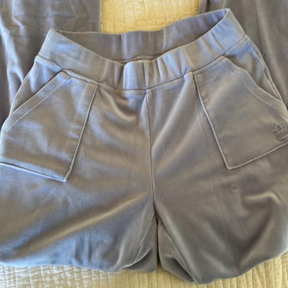 Juicy Couture Lilac Velour Track Pants - Picture 2 of 7